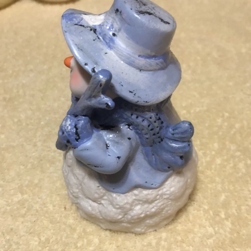 K's Collection 2 Snowman Figurines - Christmas Decoration 5.75”x 4” - 3 lbs - Picture 9 of 13